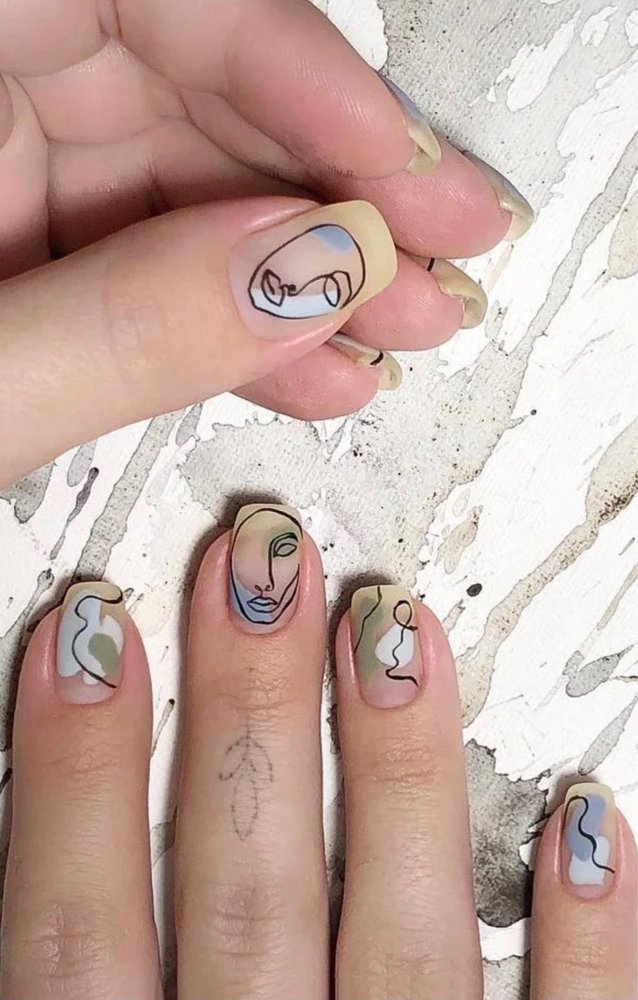 Ivy Nails