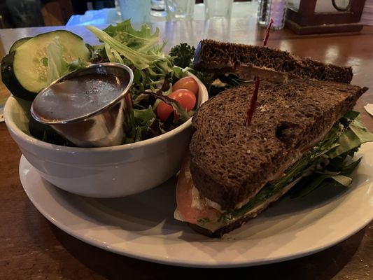 Buffalo Gap Saloon & Eatery: Restaurant & Bar by null