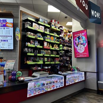 Chuck E. Cheese - Prices - Pizza Near Me - Poughkeepsie, New York
