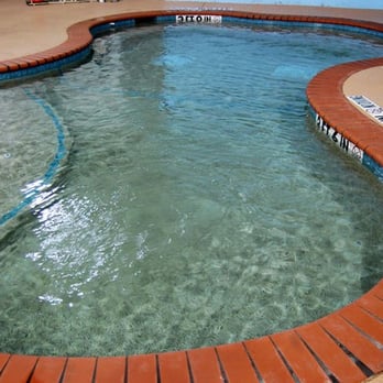 Urban Tails - Urban Tails Bow Wow Beach Club Iindoor Dog Swimming Pool - Pet Sitting Near Me - Houston, Texas Urban Tails - Urban Tails Bow Wow Beach Club Iindoor Dog Swimming Pool - Pet Sitting Near Me - Houston, Texas