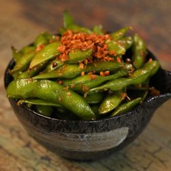 Nong's Thai Kitchen - Garlic Edamame