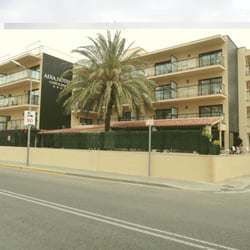 Hotel Adia