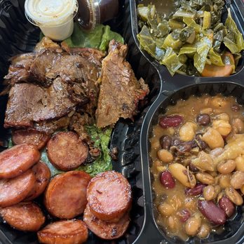 Bon-Fire Outdoor Charcoal Grill - Open face brisket sausage - Barbeque Near Me - Halethorpe, Maryland