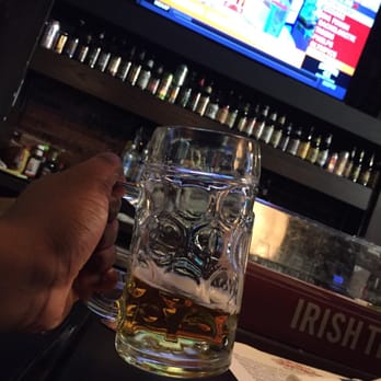 Redd's Biergarten - German Near Me - Newark, New Jersey