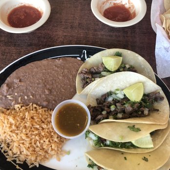 Don Chano - Regular sized tortillas for my asada and al pastor tacos! Really noice!!! And I wasn't even at Saltgrass like the plate says! - Mexican Near Me - Alvarado, Texas