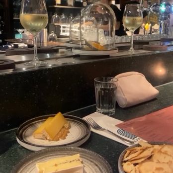 Kaasbar Amsterdam - Bars Near Me - Amsterdam, New Hampshire
