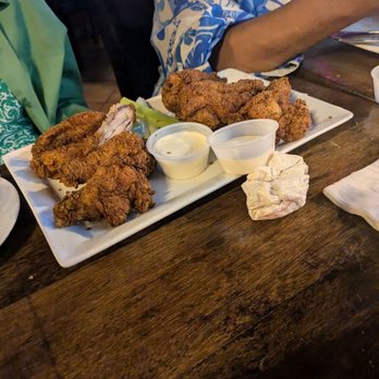 Ruby Lee's - Wing plate - Soul Food Near Me - Hilton Head Island, South Carolina Ruby Lee's - Wing plate - Soul Food Near Me - Hilton Head Island, South Carolina