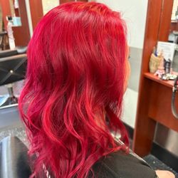 Circa Salon
