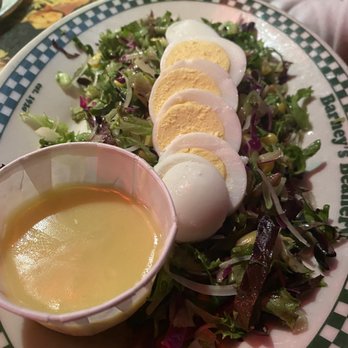 Barney's Beanery - Breakfast & Brunch Near Me - Santa Monica, California Barney's Beanery - Breakfast & Brunch Near Me - Santa Monica, California