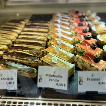 Le Grenier à Pain - Bakeries Near Me - Paris, 75 Le Grenier à Pain - Bakeries Near Me - Paris, 75