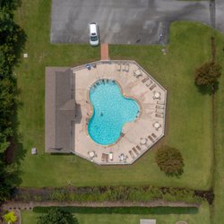 HomeZen Realty - High Quality photos and aerial photos of more than just the home but community amenities as well.