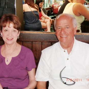 The Jolly Roger Restaurant and Bar - Happy Customers, Donna & Steve - Steakhouses Near Me - Kill Devil Hills, North Carolina