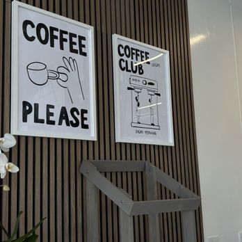 Auria Coffee - Indoor - Desserts Near Me - Buena Park, California