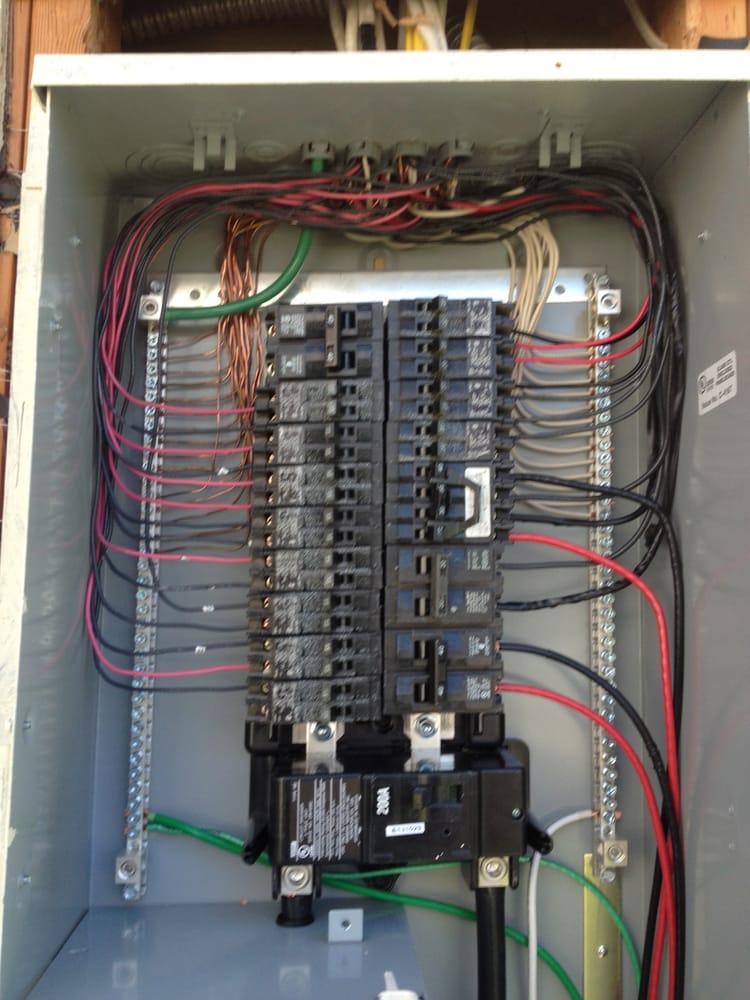 Slide of L & R Electrical Services