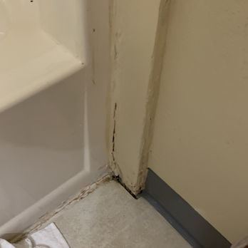 Pictured Rocks Inn & Suites - Ohhh yummy shower rot! WTH - Hotels Near Me - Munising, Michigan Pictured Rocks Inn & Suites - Ohhh yummy shower rot! WTH - Hotels Near Me - Munising, Michigan