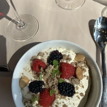 Madame Brasserie Eiffel Tower - Strawberry dessert - French Near Me - Paris