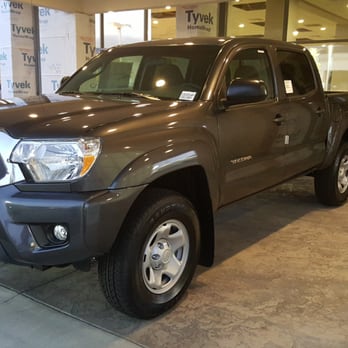Temecula Valley Toyota - Can't wait to fix her up. - Car Dealers Near Me - Temecula, California Temecula Valley Toyota - Can't wait to fix her up. - Car Dealers Near Me - Temecula, California