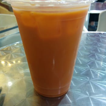 Beard Papa's - Thai Iced Tea - Bakeries Near Me - Los Angeles, California