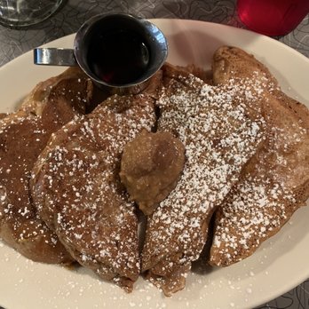 Veggie Galaxy - Vegan French Toast - Breakfast & Brunch Near Me - Cambridge, Massachusetts Veggie Galaxy - Vegan French Toast - Breakfast & Brunch Near Me - Cambridge, Massachusetts