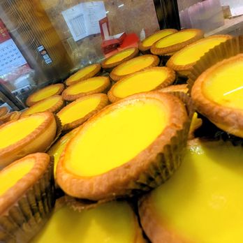 Kee Wah Bakery - Bakeries Near Me - Rowland Heights, California