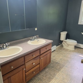 Dan P Cleaning - Home Cleaning Near Me - Winslow, Maine Dan P Cleaning - Home Cleaning Near Me - Winslow, Maine