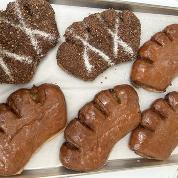 T Donuts - Bear claws - Donuts Near Me - Tehachapi, California T Donuts - Bear claws - Donuts Near Me - Tehachapi, California