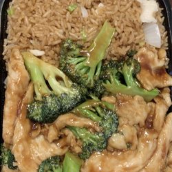 China Wok 3 - Chicken & broccoli with chicken fried rice!