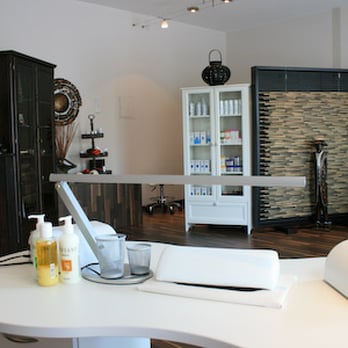 Hand & Fuß - Beauty & Spas Near Me - Leverkusen, NW Hand & Fuß - Beauty & Spas Near Me - Leverkusen, NW