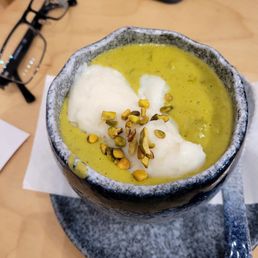 Ghost's drool (mochi pistachio paste)
