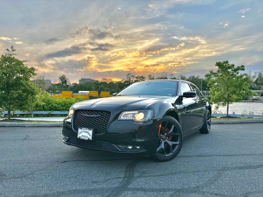 J&S AUTOHAUS 3 Updated June 2024 2006 Nottingham Way, Hamilton, New