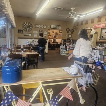 Mike & Ronda's The Place West - Breakfast & Brunch Near Me - Flagstaff, Arizona