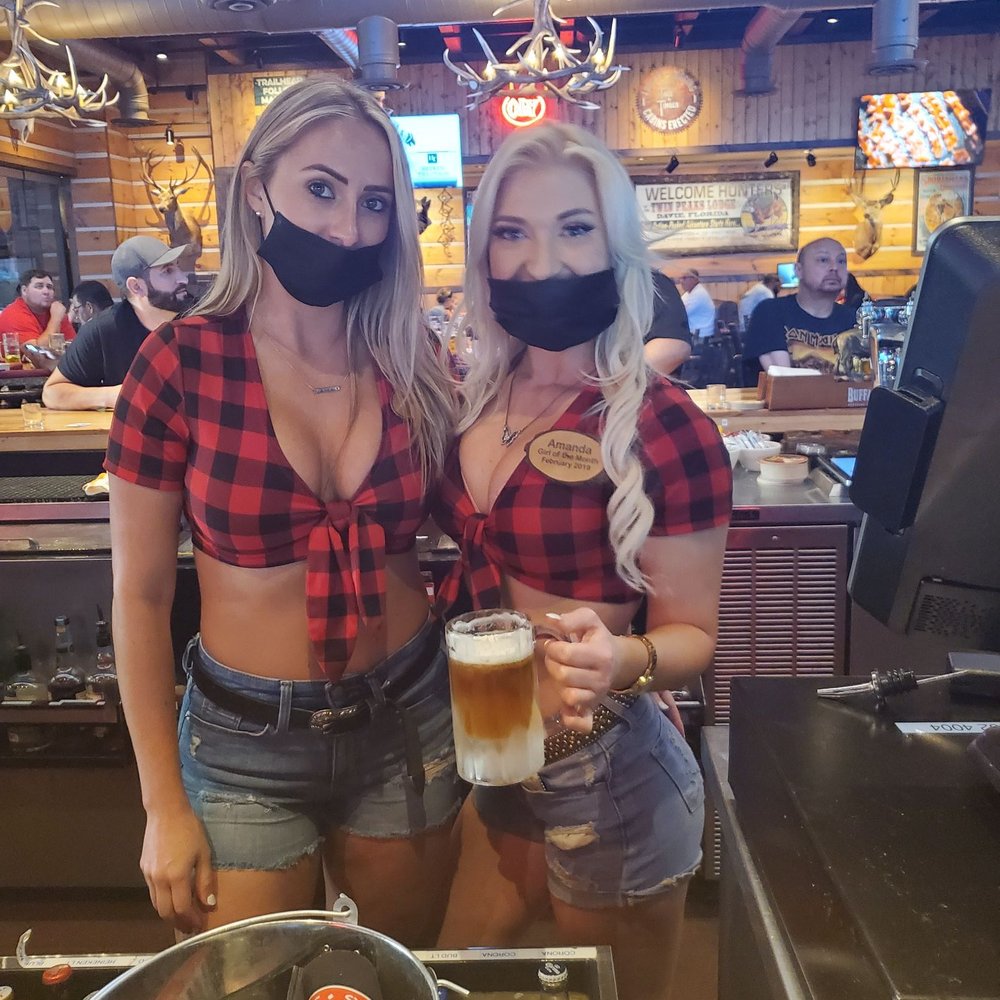 Twin Peaks - Two of the best bartenders in Davie - Sports Bars Near Me - Davie, Florida Twin Peaks - Two of the best bartenders in Davie - Sports Bars Near Me - Davie, Florida
