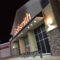 Golfsmith - Reading Golfsmith -- Crossing @ Walkers Brook : 40 Walkers Brook Drive, Reading            Storefront