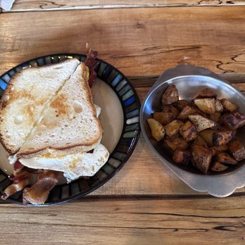 Kitch A Vibe - Breakfast sandwich and home fries! - Bakeries Near Me - Glens Falls, New York