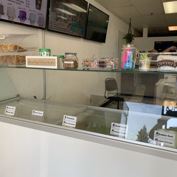 Pure Water and Ice Cream - Ice cream station - Ice Cream & Frozen Yogurt Near Me - Clovis, California
