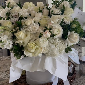 Imagine Flowers - Florists Near Me - Scottsdale, Arizona Imagine Flowers - Florists Near Me - Scottsdale, Arizona