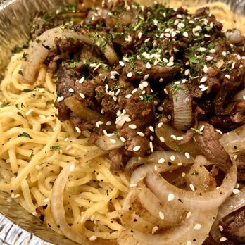 Nguyen's Kitchen - Garlic noodles with bulgogi - Vietnamese Near Me - Orange, California