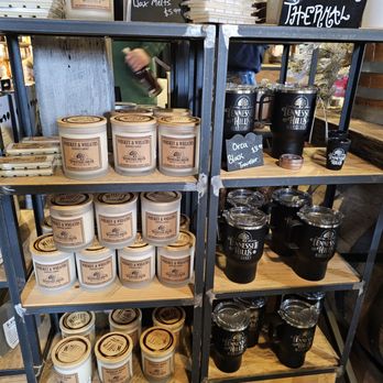 Tennessee Hills Distillery - Distilleries Near Me - Jonesborough, Tennessee