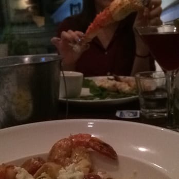 Fishbones - Alaskan king crab was delicious and plentiful. - Seafood Near Me - Chelmsford, Massachusetts