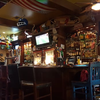 Junkyard Cafe - Bar - American Near Me - Simi Valley, California