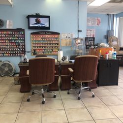 California Nails - Nail.