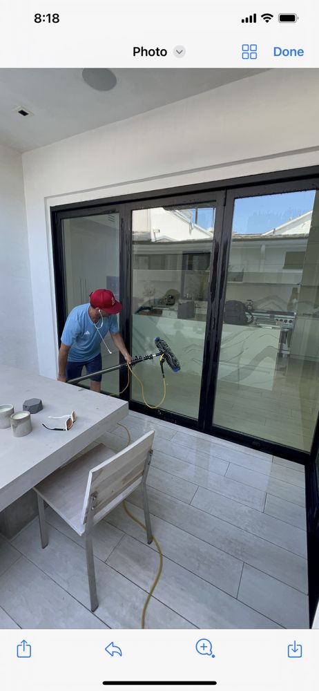 Slide of Orange Coast Window Spa