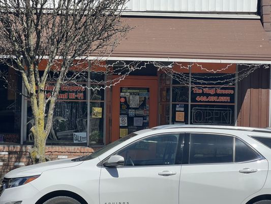 The Vinyl Groove Records