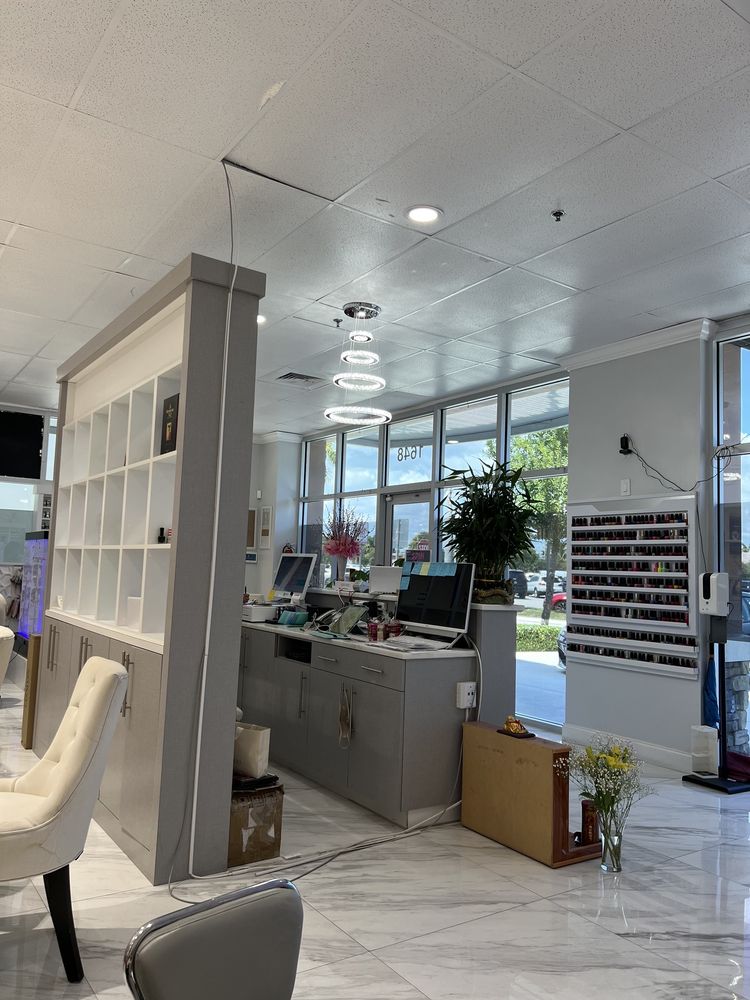 ORGANIC NAILS & SPA Updated September 2024 60 Photos & 169 Reviews