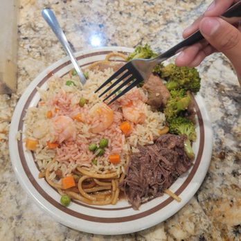 Paradise Buffet - Buffets Near Me - Montebello, California Paradise Buffet - Buffets Near Me - Montebello, California