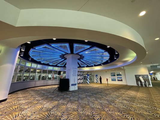 Huntington Place by null