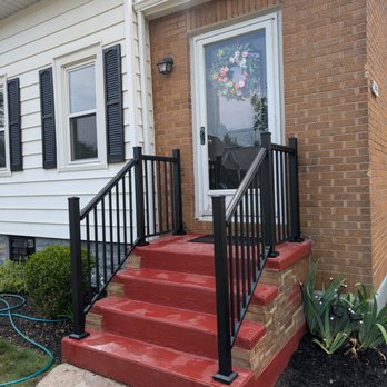 Divine Vinyl - Fences & Gates Near Me Divine Vinyl - Fences & Gates Near Me
