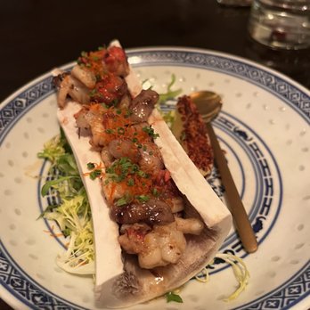 Queen's English - Bone marrow with lobster - Hong Kong Style Cafe Near Me - Washington, DC, District of Columbia
