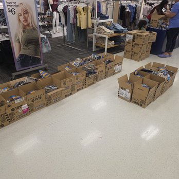 Target - 9-13-26 event Hotwheels boxes - Electronics Near Me - Menifee, California Target - 9-13-26 event Hotwheels boxes - Electronics Near Me - Menifee, California
