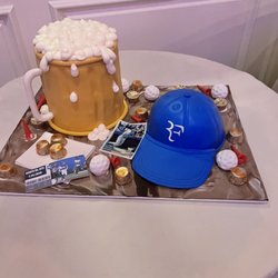 The Dessert Ladies - Grooms cake! They made this scene cake to make it look like what our kitchen table looks like when my husband gets home from golf!